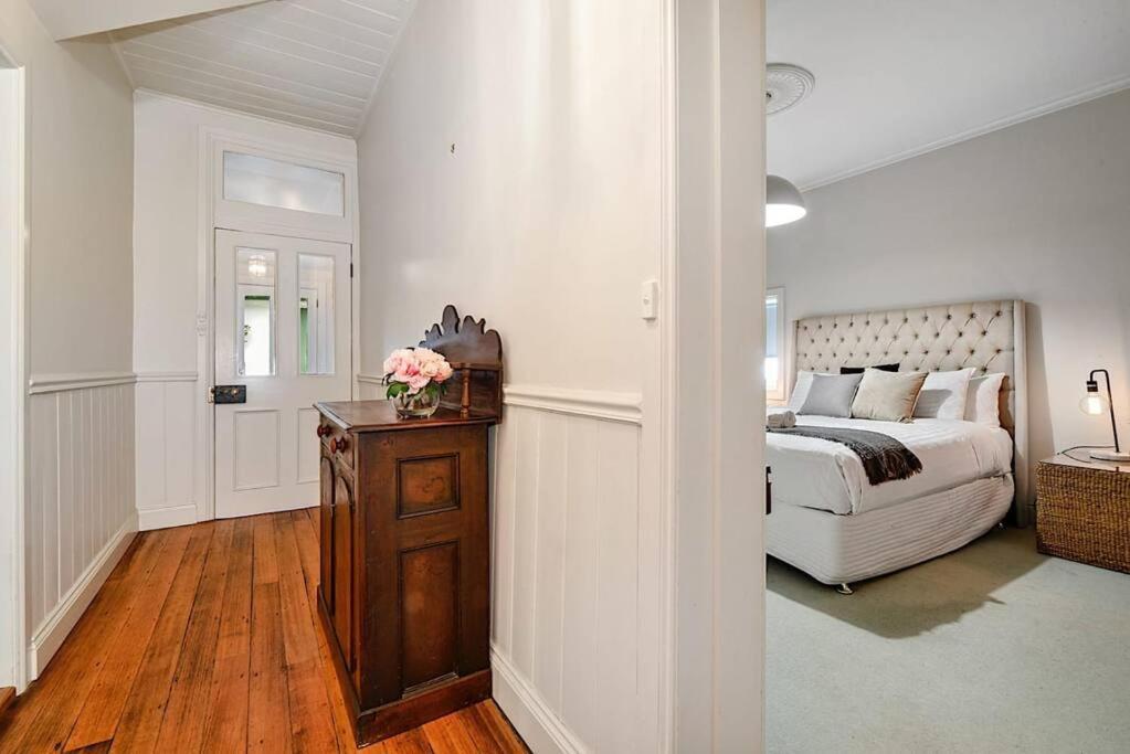 Blackwood Tree Cottage - Heritage Listed Property - Evandale! Dış mekan fotoğraf